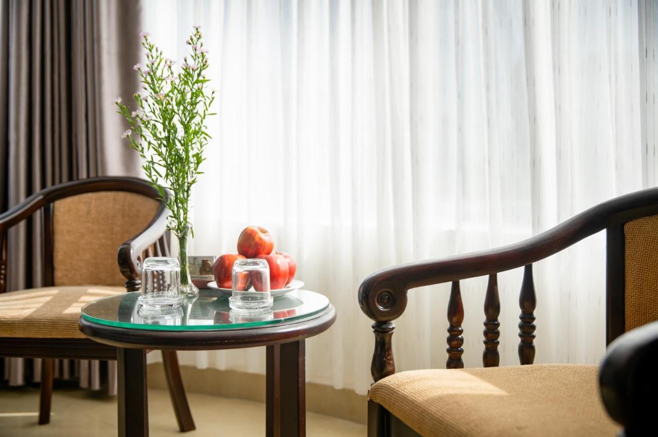 Thanh Lan Riverside Hotel Da Nang Esterno foto