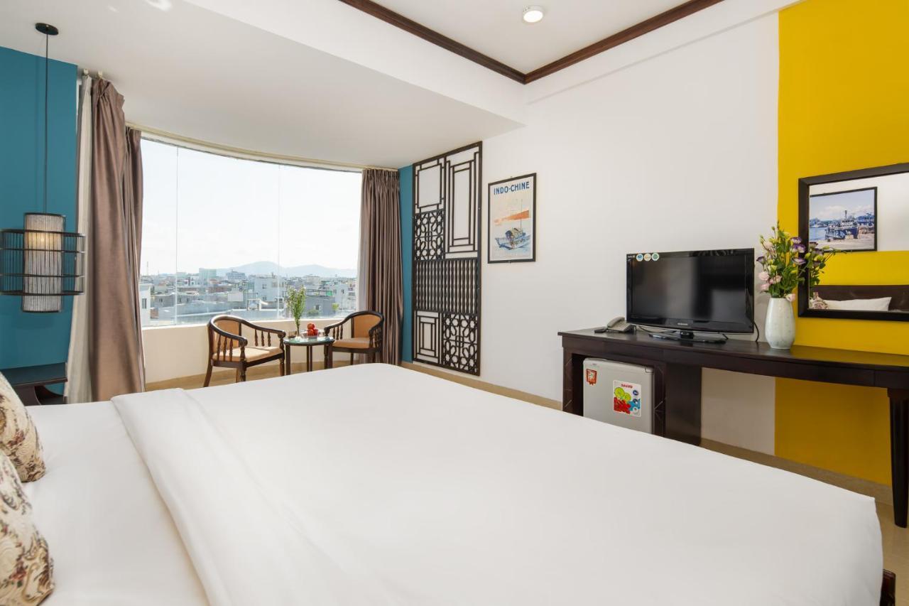 Thanh Lan Riverside Hotel Da Nang Esterno foto
