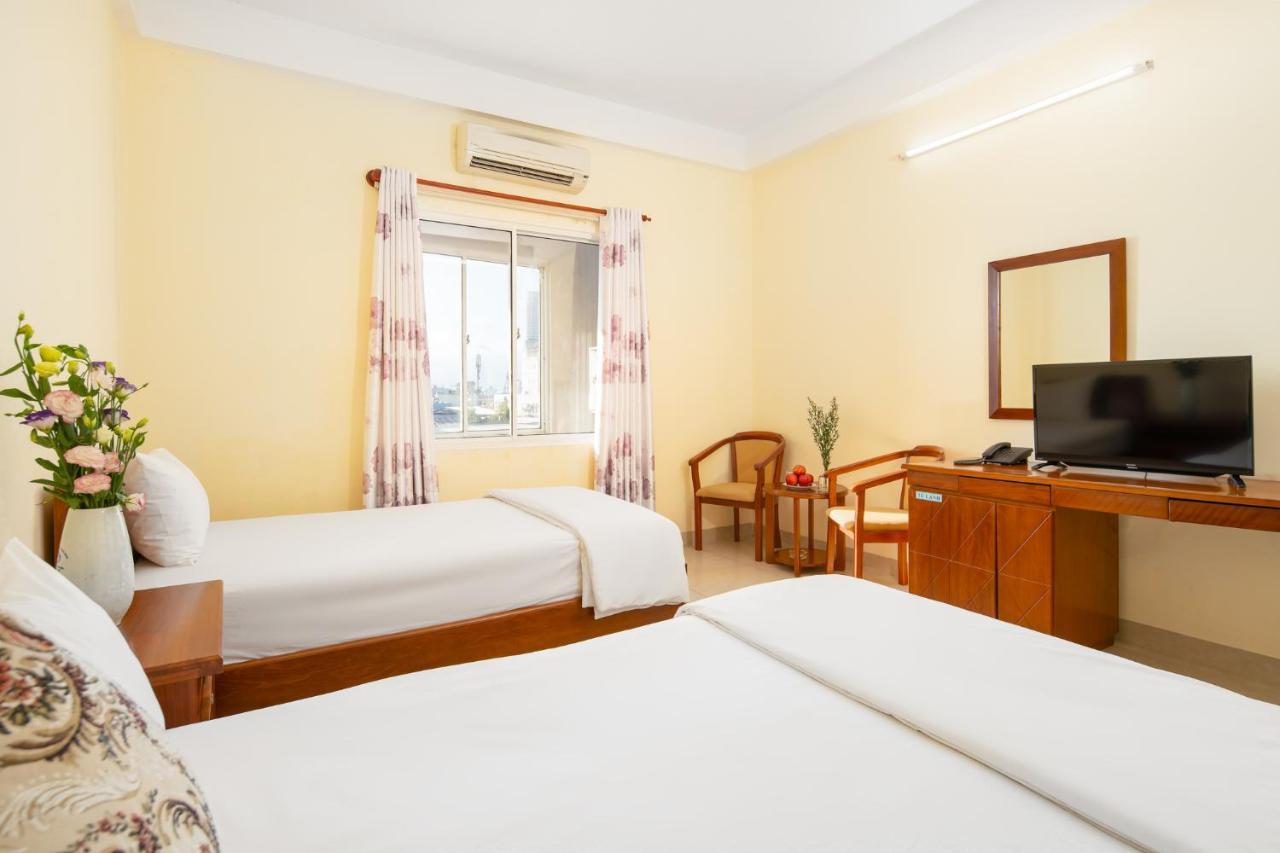 Thanh Lan Riverside Hotel Da Nang Esterno foto